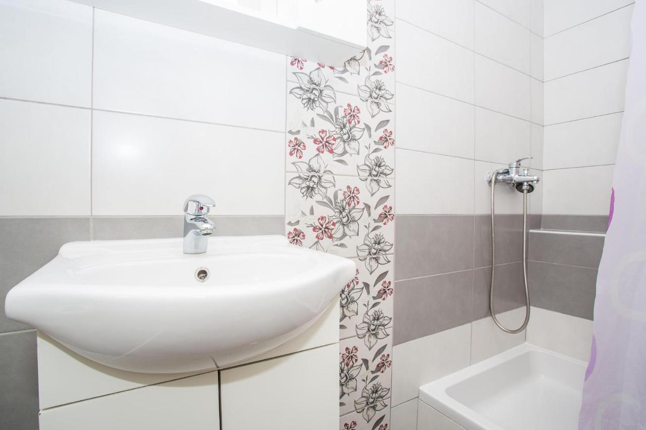 Apartments Makaus Supetarska Draga Εξωτερικό φωτογραφία