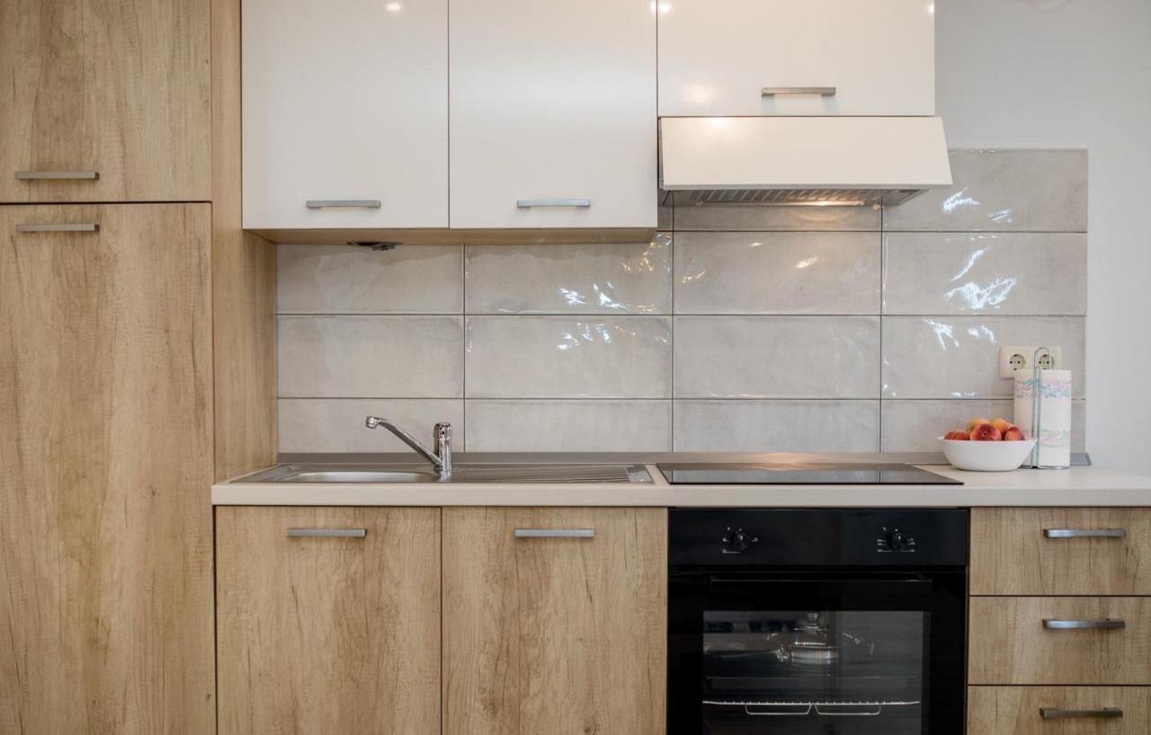 Apartments Makaus Supetarska Draga Εξωτερικό φωτογραφία