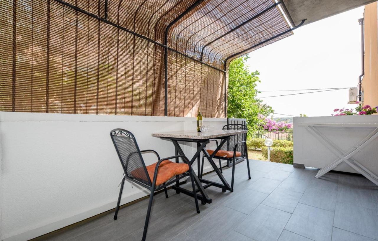 Apartments Makaus Supetarska Draga Εξωτερικό φωτογραφία