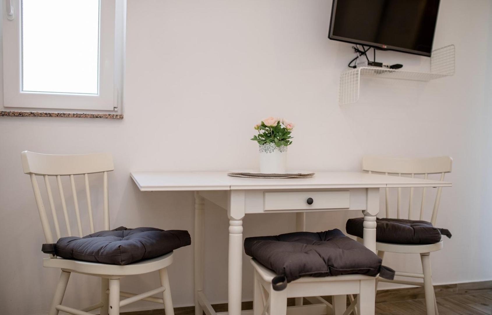 Apartments Makaus Supetarska Draga Εξωτερικό φωτογραφία